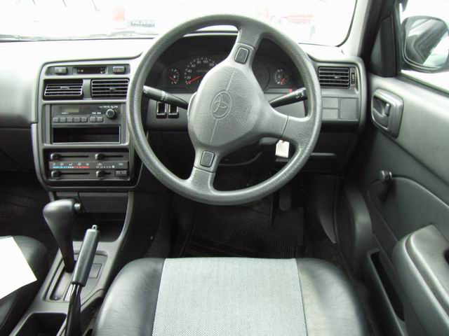 2000 Toyota Caldina Wallpapers