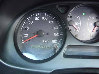 2000 Toyota Caldina Pictures
