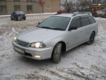 2000 Toyota Caldina Pics