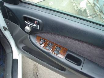 2001 Caldina