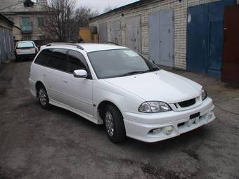 2001 Caldina