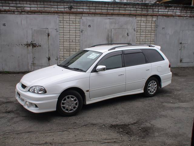 2001 Toyota Caldina