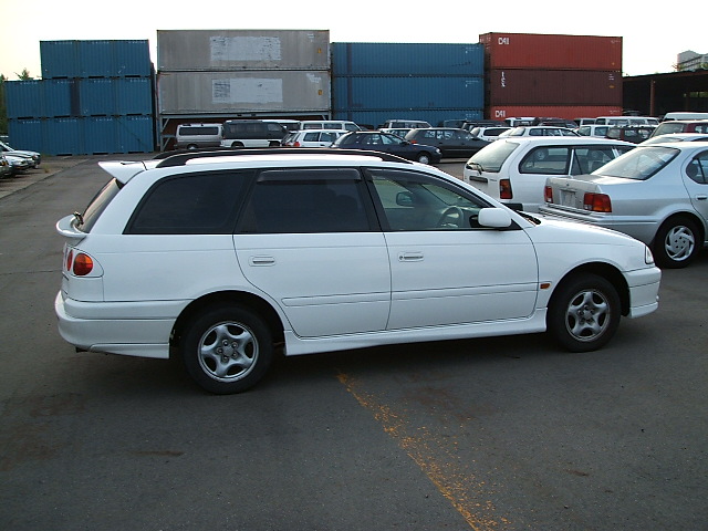 2001 Toyota Caldina
