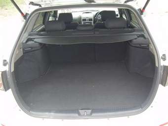 2001 Toyota Caldina Photos