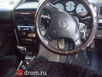 2001 Toyota Caldina Images