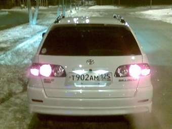 2001 Toyota Caldina Pictures