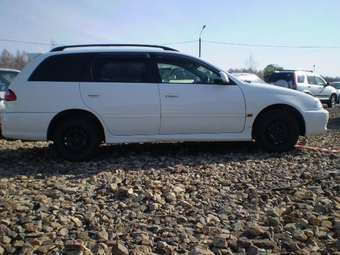2001 Toyota Caldina Pictures