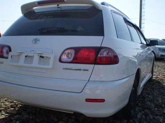 2001 Toyota Caldina Pictures