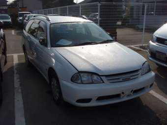 2001 Toyota Caldina Photos