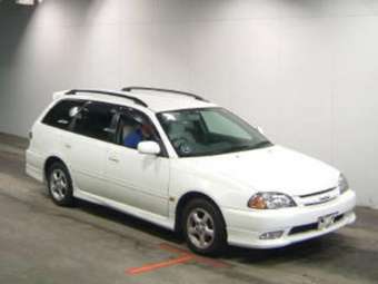 2001 Toyota Caldina Photos