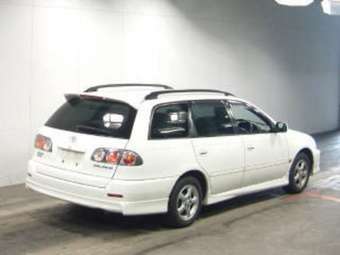 2001 Toyota Caldina Photos