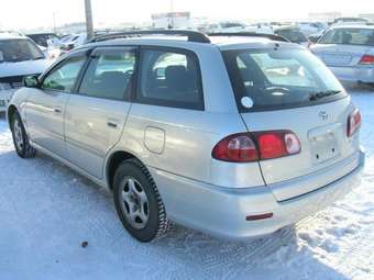 2001 Toyota Caldina Images