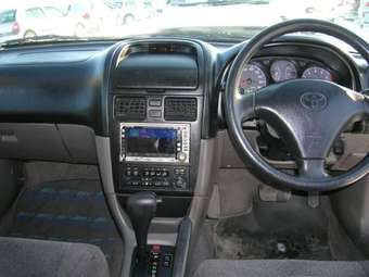 2001 Toyota Caldina Pics