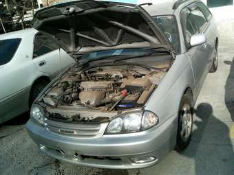 2001 Toyota Caldina Pictures