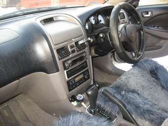 2001 Toyota Caldina Photos