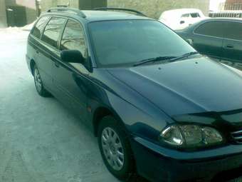 2001 Toyota Caldina Pics