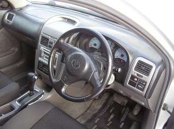 2001 Toyota Caldina Pictures