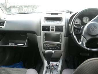 2001 Toyota Caldina Photos