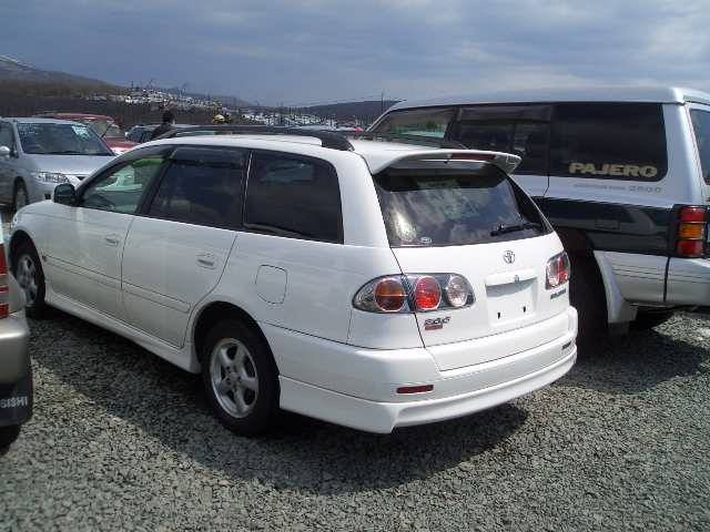 2002 Toyota Caldina