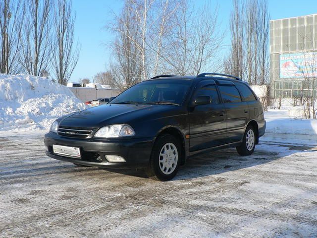 2002 Toyota Caldina