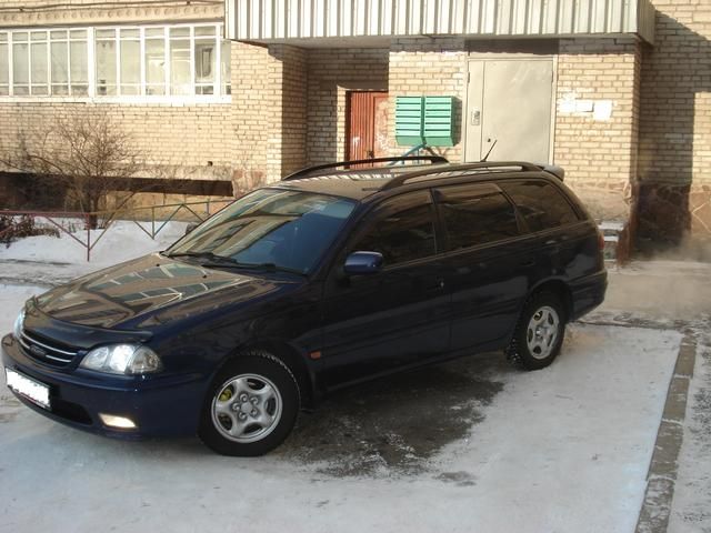 2002 Toyota Caldina