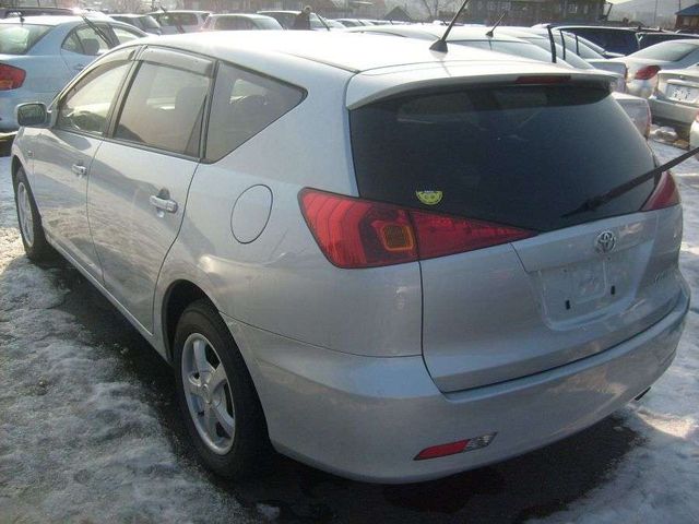 2002 Toyota Caldina