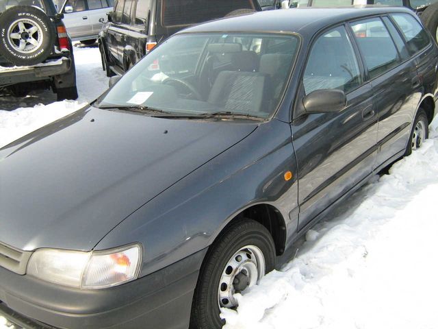 2002 Toyota Caldina