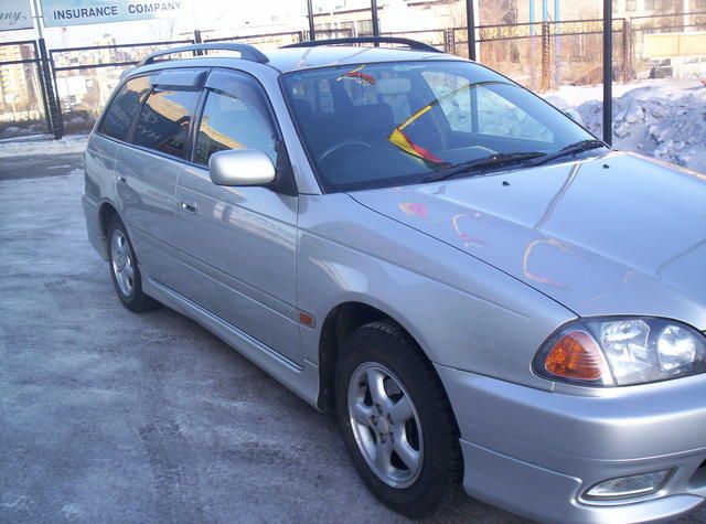 2002 Toyota Caldina