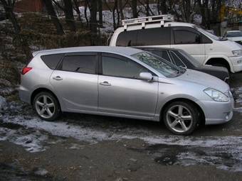 2002 Toyota Caldina Photos