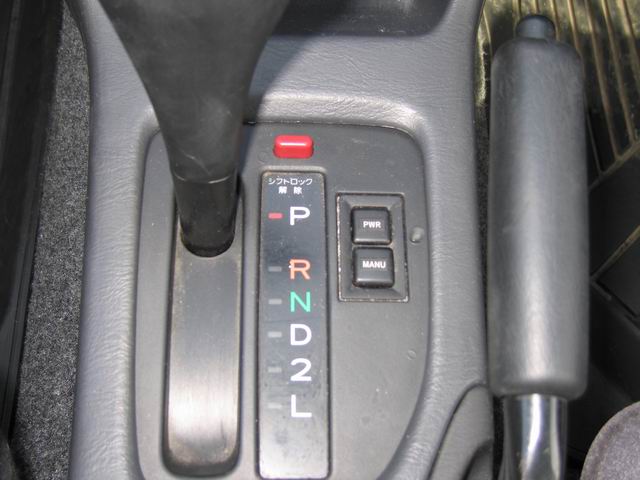 2002 Toyota Caldina Images