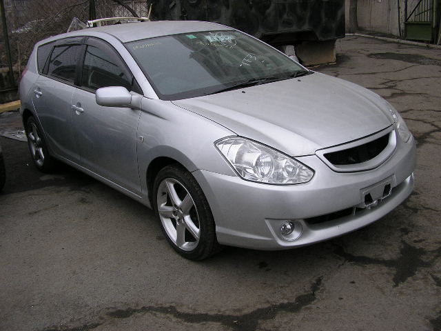 2002 Toyota Caldina Pics