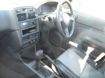 2002 Toyota Caldina Pictures