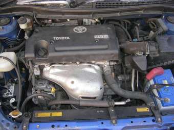 2002 Toyota Caldina Photos