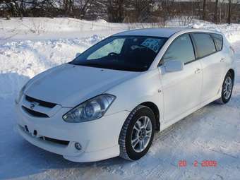 2002 Toyota Caldina Pictures