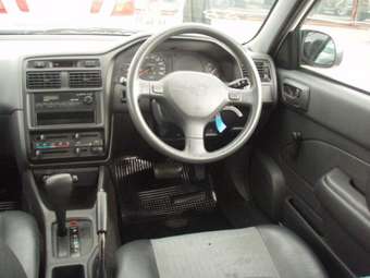 2002 Toyota Caldina Pictures