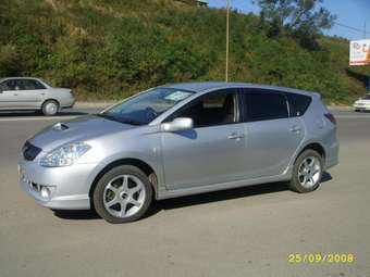 2002 Toyota Caldina Pictures