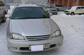 2002 Toyota Caldina Photos