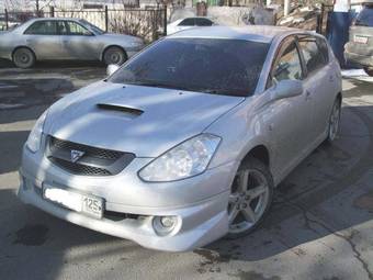 2002 Toyota Caldina Photos