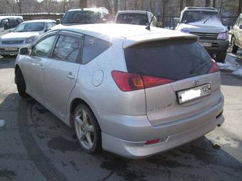 2002 Toyota Caldina Pictures