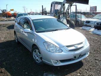 2002 Toyota Caldina Pictures