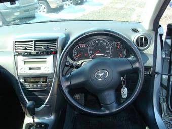2002 Toyota Caldina Pics