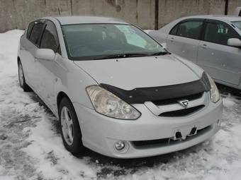 2002 Toyota Caldina Images