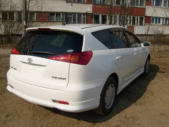 2002 Toyota Caldina Pictures