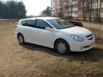 2002 Toyota Caldina Photos