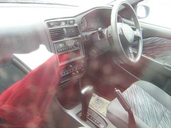 2002 Toyota Caldina Pictures