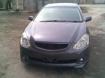 2002 Toyota Caldina Photos