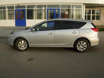 2002 Toyota Caldina Pictures