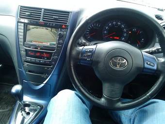 2002 Toyota Caldina Photos