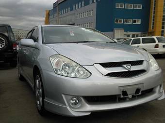 2002 Toyota Caldina Pictures