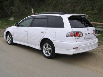 2002 Toyota Caldina For Sale